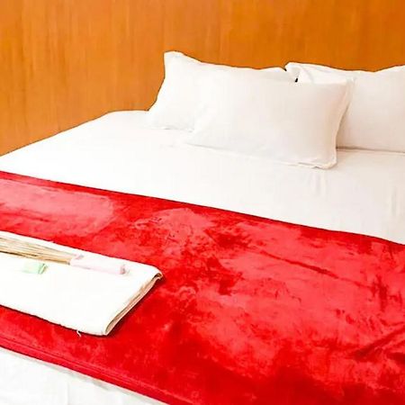 Hotel Shabine Rungkut Mitra Reddoorz Surabaya Buitenkant foto